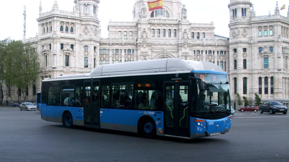 Castrosua_bus_of_EMT_Madrid