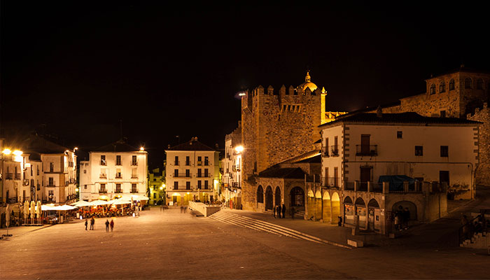 plaza-mayor-caceres