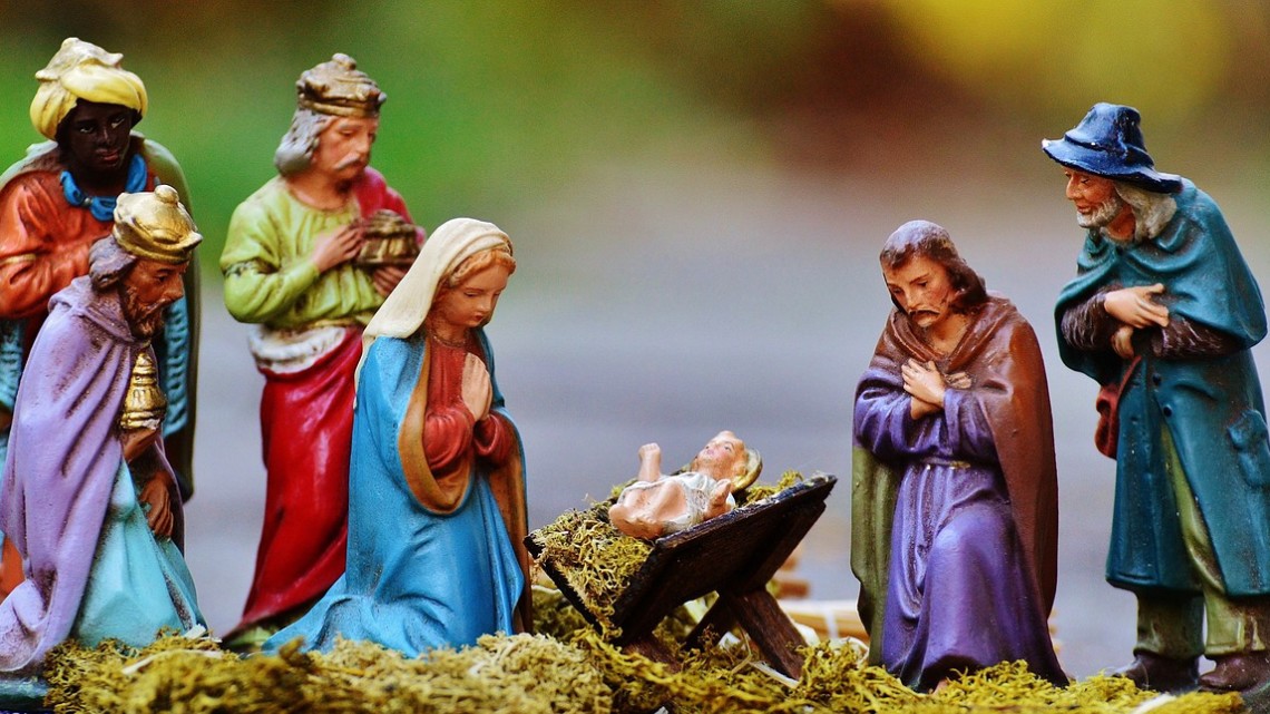 christmas-crib-figures-1060016_1280